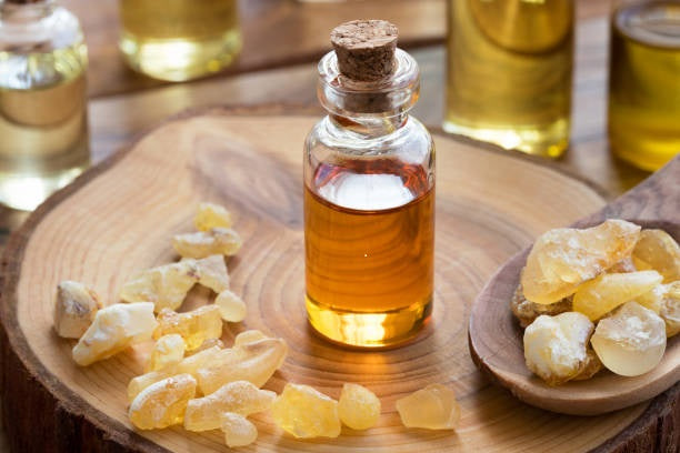 Reasons to Love and Use Frankincense Oil