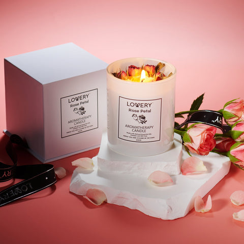 Luxury Rose Scented Candle with Dried Flowers..9 oz Soy Wax