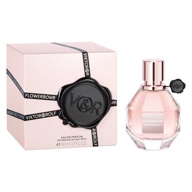 Flowerbomb Eau de Parfum by Viktor & Rolf...1.7 oz